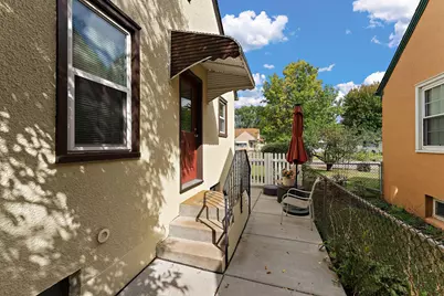 828 3rd Avenue S, South Saint Paul, MN 55075 - Photo 4