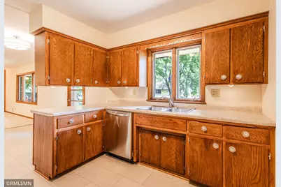 8324 62nd Avenue N, Brooklyn Park, MN 55428 - Photo 8