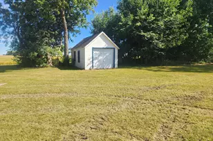 26704 360th St, Redwood Falls, MN 56283 - Photo 18