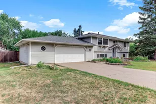 3855 66th St E, Inver Grove Heights, MN 55076 - Photo 2