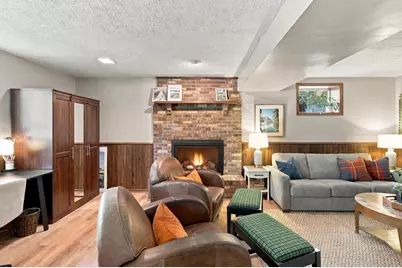 2262 Linwood Avenue E, Maplewood, MN 55119 - Photo 14