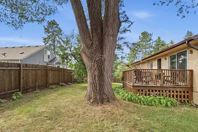 2262 Linwood Avenue E, Maplewood, MN 55119 - Photo 22