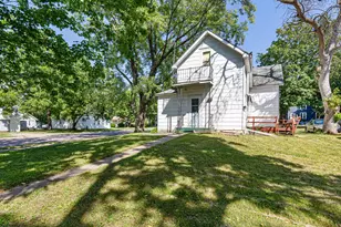 932 3rd Ave NW, Faribault, MN 55021 - Photo 6