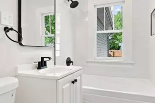 2211 Minnehaha Ave E, Saint Paul, MN 55119 - Photo 42