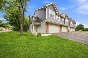 12226 River Valley Dr, Burnsville, MN 55337 - Photo 1