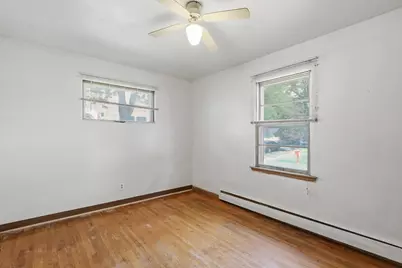 826 5th Street E, Saint Paul, MN 55106 - Photo 10