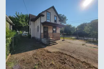 85 Hatch Avenue, Saint Paul, MN 55117 - Photo 1
