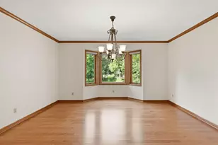 1316 Summit Oaks Dr, Burnsville, MN 55337 - Photo 2