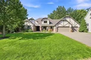 1316 Summit Oaks Dr, Burnsville, MN 55337 - Photo 1