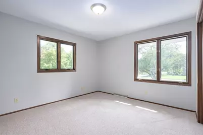 16501 29th Avenue N, Plymouth, MN 55447 - Photo 18