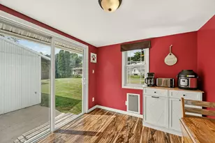 500 Center Ave S, Hayfield, MN 55940 - Photo 6