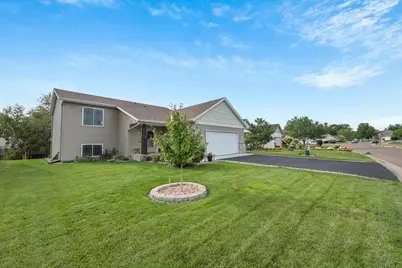 2550 43rd Avenue S, Saint Cloud, MN 56301 - Photo 2