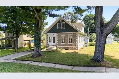 704 Kenilworth Avenue S, Lanesboro, MN 55949 - Photo 1