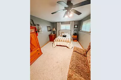 40624 Highway 11, Roseau, MN 56751 - Photo 30