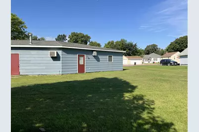 110 S 4th Avenue W, Truman, MN 56088 - Photo 52