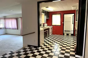 110 S 4th Ave W, Truman, MN 56088 - Photo 18