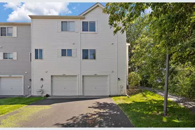 13093 Crimson Clover Lane, Eden Prairie, MN 55347 - Photo 2