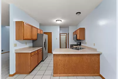 6496 15th Street Place N, Oakdale, MN 55128 - Photo 4