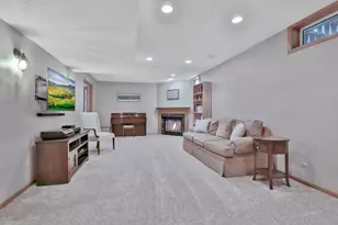 17408 Tessmer Ct, Eden Prairie, MN 55347 - Photo 28