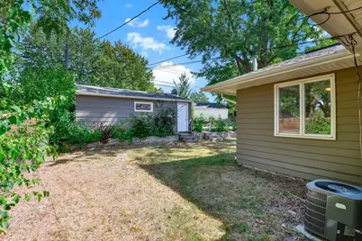 5837 Russell Avenue S, Minneapolis, MN 55410 - Photo 24
