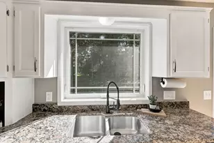 555 White Pine Way, Eagan, MN 55123 - Photo 18