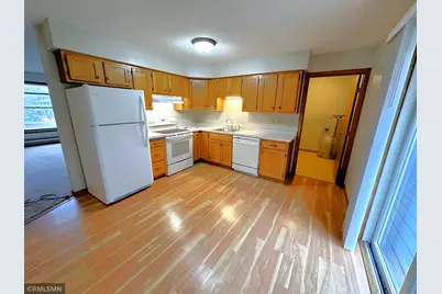 704 8th Street N #4, Hudson, WI 54016 - Photo 6