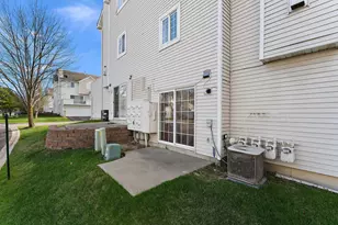 14516 Lockslie Trail, Savage, MN 55378 - Photo 6