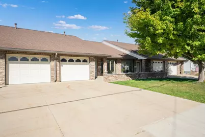 527 1st Avenue SE, Stewartville, MN 55976 - Photo 2