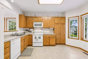 7290 Bordner Dr, Inver Grove Heights, MN 55076 - Photo 6