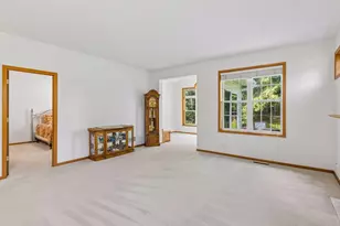 7290 Bordner Dr, Inver Grove Heights, MN 55076 - Photo 10