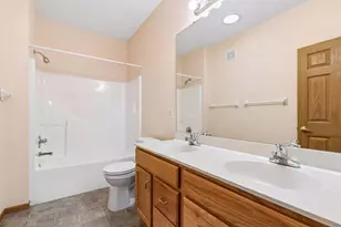 7290 Bordner Dr, Inver Grove Heights, MN 55076 - Photo 18