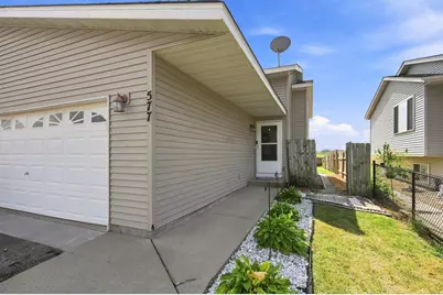 577 Kendall Drive, Hastings, MN 55033 - Photo 2