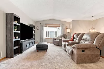 577 Kendall Drive, Hastings, MN 55033 - Photo 6