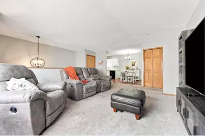 577 Kendall Drive, Hastings, MN 55033 - Photo 8
