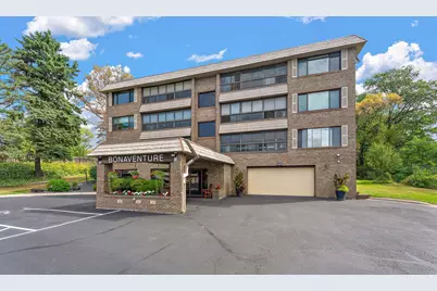 3090 Lexington Avenue N #B5, Roseville, MN 55113 - Photo 1
