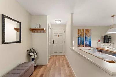 3090 Lexington Avenue N #B5, Roseville, MN 55113 - Photo 4