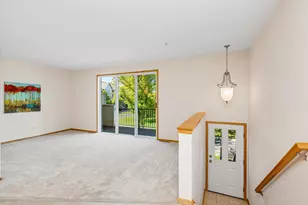 7531 Southridge Ct, Savage, MN 55378 - Photo 2