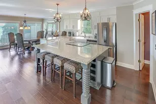 16926 Grays Bay Blvd, Minnetonka, MN 55391 - Photo 4