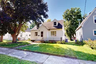 1420 Academy Ave, Albert Lea, MN 56007 - Photo 1
