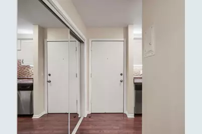 4201 Lakeside Avenue N #302, Brooklyn Center, MN 55429 - Photo 2