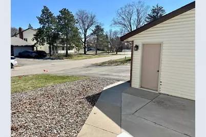 9208 Indian Boulevard S, Cottage Grove, MN 55016 - Photo 14