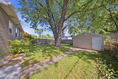1446 Dale Street N, Saint Paul, MN 55117 - Photo 8