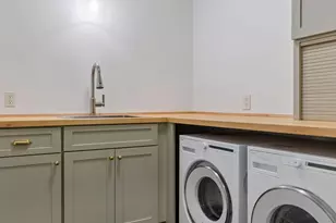 2835 James Ave S, Minneapolis, MN 55408 - Photo 20
