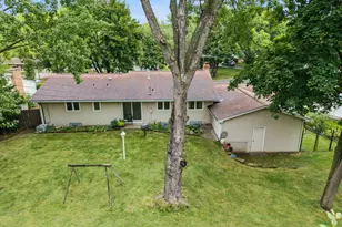 2313 114th St E, Burnsville, MN 55337 - Photo 34