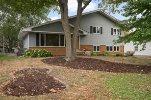 4632 Gettysburg Ave N, New Hope, MN 55428 - Photo 1