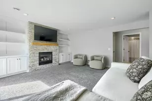 8154 182nd St W, Lakeville, MN 55044 - Photo 16
