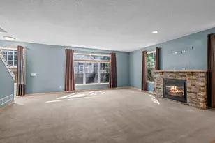 2729 Century Ct, White Bear Lake, MN 55110 - Photo 4