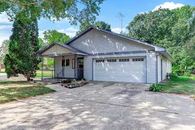 347 Spruce Drive E, Annandale, MN 55302 - Photo 2