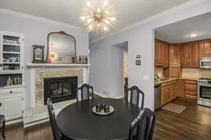 719 Summit Ave, Saint Paul, MN 55105 - Photo 8