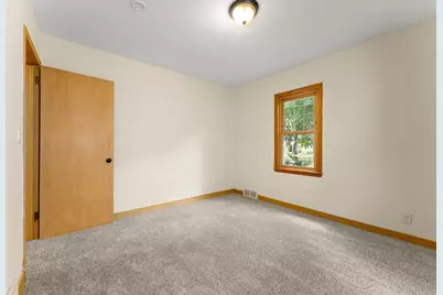 2849 Jersey Avenue S, Saint Louis Park, MN 55426 - Photo 28